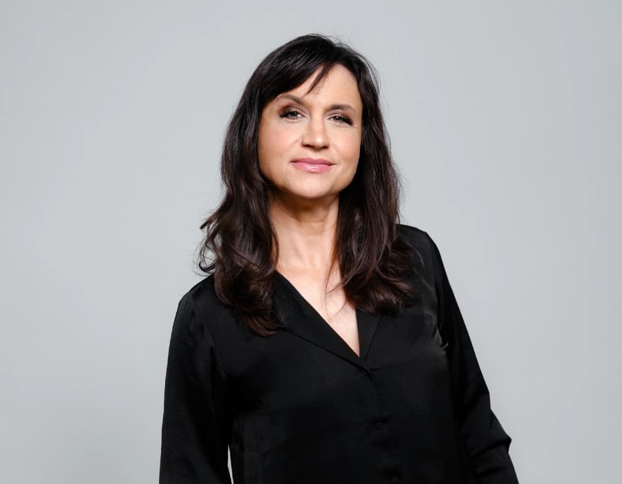 Petra Mede klar som konferencier för Finance Arena & Awards 2026